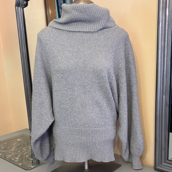 Casual Corner Sweaters - Vintage Casual Corner Medium Acrylic Cozy Gray Turtleneck Sweater Big Sleeves